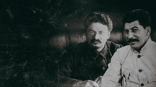 Staline–Trotski, le Tsar et le Prophète