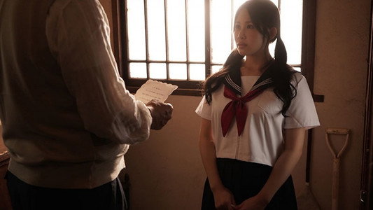 天然Kカップ乳爆弾 マドンナ移籍 第2弾！！ 夫よりも義父を愛して…。 二羽紗愛