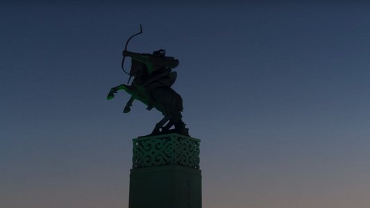 一匹白馬的熱夢