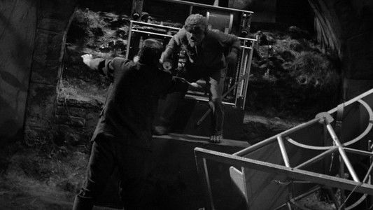 Frankenstein Meets the Wolf Man