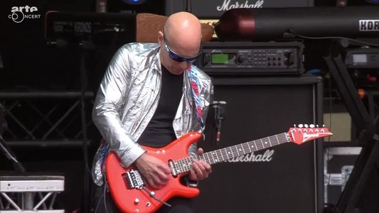 Joe Satriani - Hellfest 2016