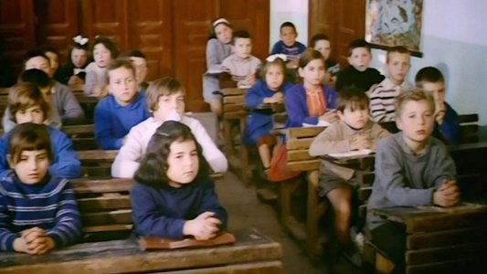 Η Δασκάλα με τα Ξανθά Μαλλιά