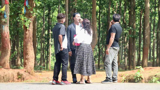 Kumude Hidyo Hero Banna