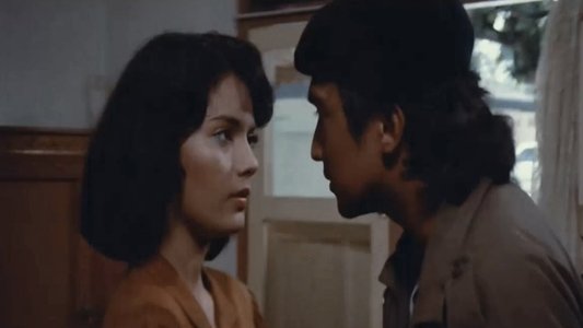 Biarkan Bulan Itu