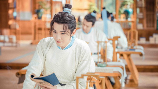 国子监来了个女弟子