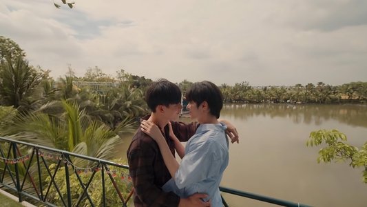 หมัดน็อกล็อกหัวใจ