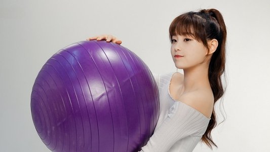 CHUU-ing
