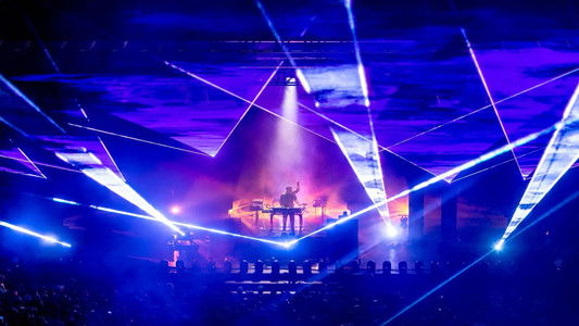 Jean-Michel Jarre - Bridge from the Future