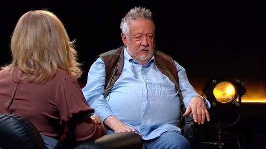 Malou möter Leif GW Persson