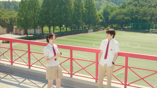 러브 : 트랙  - 첫사랑은 줄이어폰