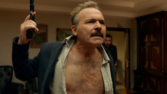 Aile Arasında