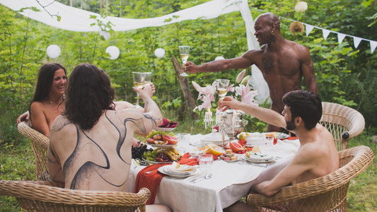 GARDEN BANG - a tempting tale of summer seduction