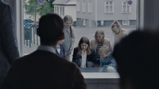 Fár