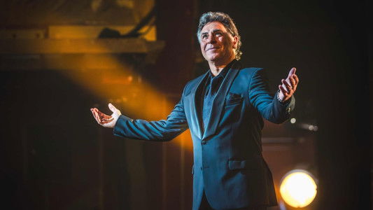 Roberto Alagna aux Folies Bergère, le concert anniversaire