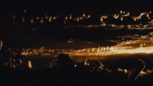Queens of the Stone Age: Alive in the Catacombs