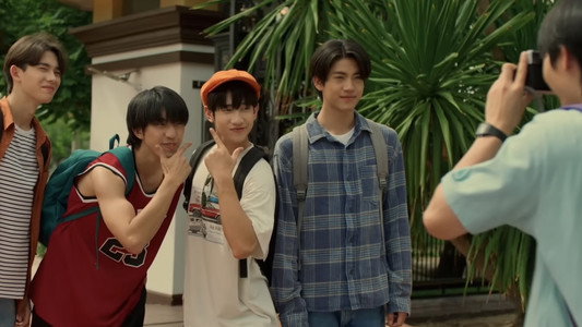 ต้นส้มอยู่บ้านเขา แต่ผลส้มหล่นมาบ้านเราตลอดเลย