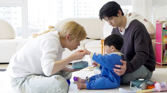 TXT의 육아일기