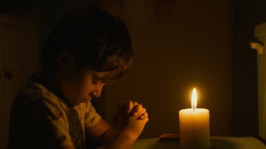 El diablo fuma (y guarda las cabezas de los cerillos quemados en la misma caja)