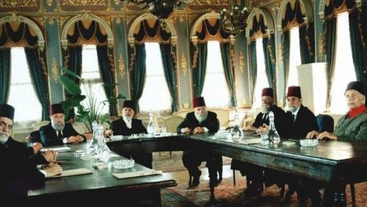 Abdülhamid Düşerken