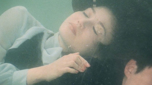 白い人魚の美女