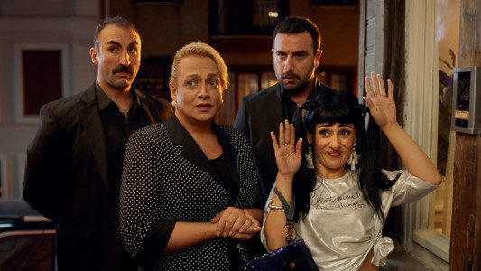 Aile Arasında