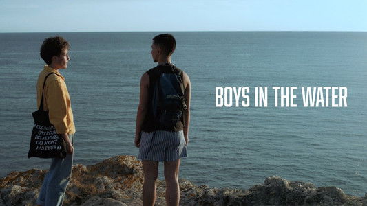 Les garçons dans l'eau