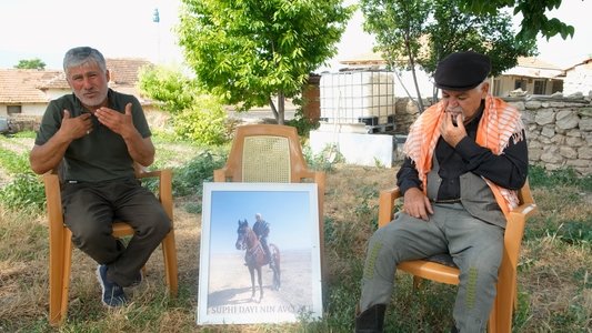 Kaybolan Sularda Pedal Çevirmek