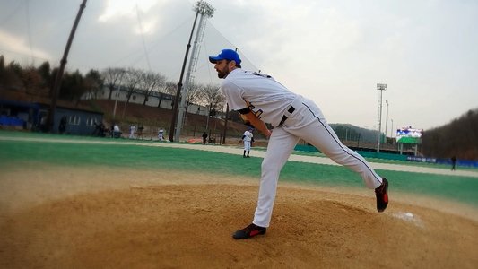 빽 투 더 그라운드