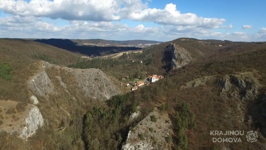 Krajinou domova
