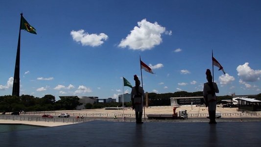 Lula Lá: De Fora Pra Dentro
