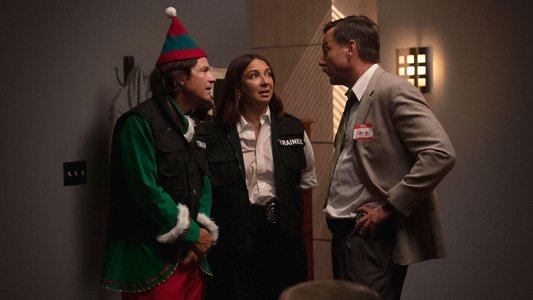 Who Killed Santa? A Murderville Murder Mystery