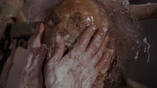 La montagna del dio cannibale