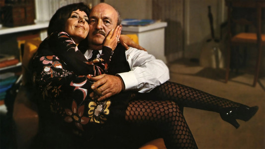 Elle boit pas, elle fume pas, elle drague pas, mais… elle cause !