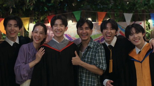 ต้นส้มอยู่บ้านเขา แต่ผลส้มหล่นมาบ้านเราตลอดเลย