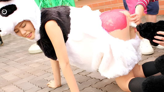 イタズラ特化型逆ショタＡＶ 着ぐるみアルバイトのお姉さんにイタズラするエロガキ 浜崎真緒