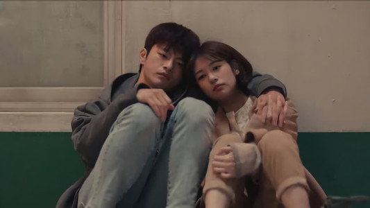 하늘에서 내리는 일억개의 별