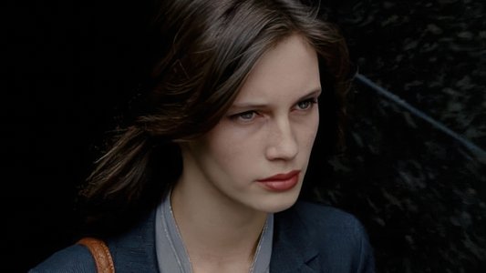Jeune & Jolie