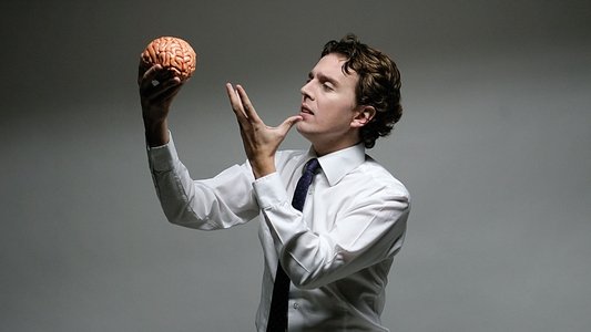 Alex Vizorek est une œuvre d'art