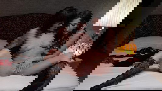 Lesbian Ghost Stories 6