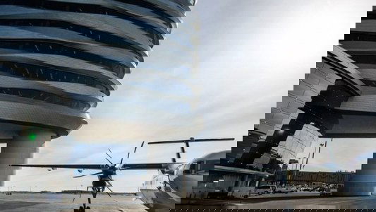 Airport: Below Zero