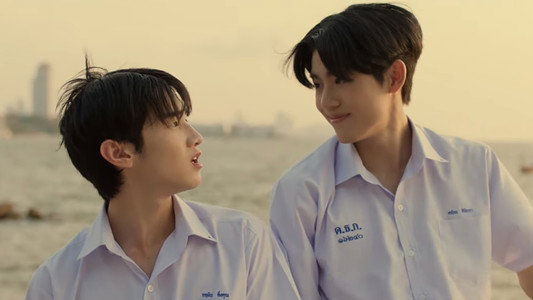 ต้นส้มบ้านเขา แต่ผลส้มหล่นมาบ้านเราตลอดเลย