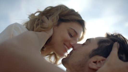 Μη Με Αφήσεις Ποτέ