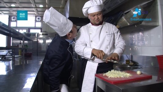 Хайрлаж болох уу?