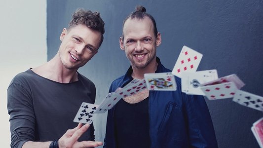 Brynolf & Ljung - Street magic
