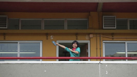 超人說：怪獸不懂談愛情