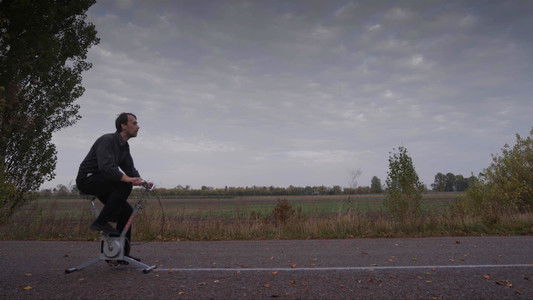 Велотренажер