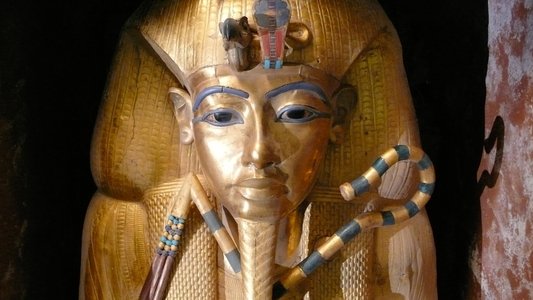 Tut's Treasures: Hidden Secrets