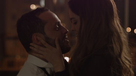 Un Cuento De Amor (La Verdad Que Nadie Cuenta Pero Todos Conocen)