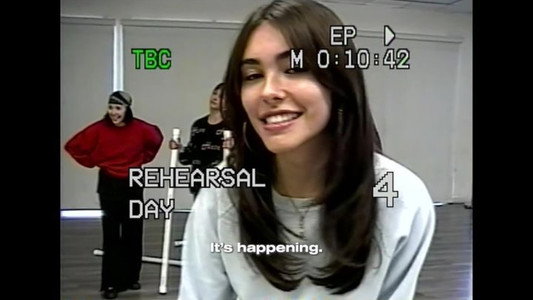 Madison Beer - The Life Support Tour Diaries