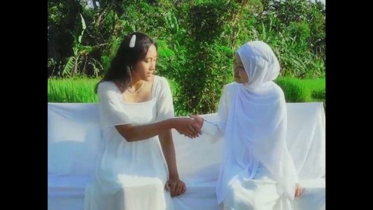 Buncah di Padang Hijau